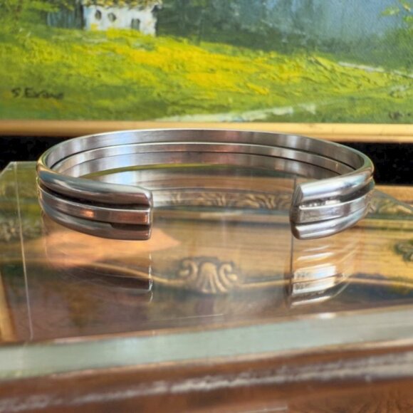 Vintage Navajo Sterling Silver Cuff Bracelet Stamped "Sterling Tahe" 5-3/4" Lady - Picture 5 of 10